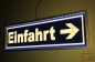 Preview: LED Schild - Leuchtreklame Tiefgaragenschild " Einfahrt + Pfeil " Hinweisschild Wegweiser Leuchtschild