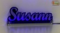 Preview: Beispielhafter Name Susann in silber folierter konturgravur mit LEDs blau