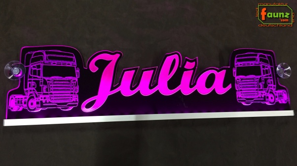 LED Namensschild Detailzeichnung Zugmaschine Gravur "Julia" oder Wunschname als Konturschnitt - Truckerschild Neonschild Leuchtschild
