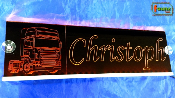 LED Namensschild Detailzeichnung Zugmaschine Gravur "Christoph" oder Wunschname auf Rechteckplatte - Truckerschild Neonschild Leuchtschild