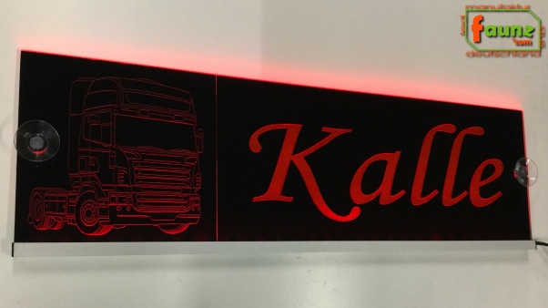 LED Namensschild Detailzeichnung Zugmaschine Gravur "Kalle" oder Wunschname auf Rechteckplatte - Truckerschild Neonschild Leuchtschild