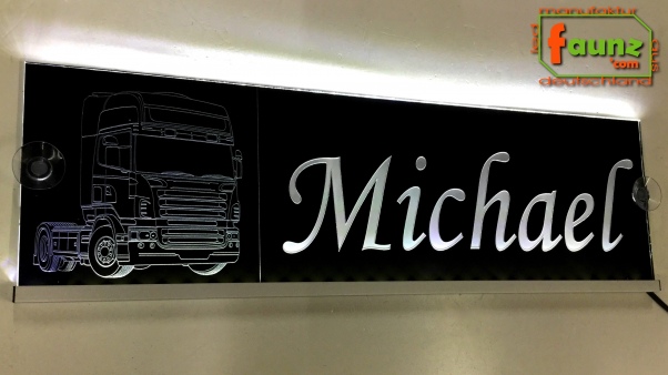 LED Namensschild Detailzeichnung Zugmaschine Gravur "Michael" oder Wunschname auf Rechteckplatte - Truckerschild Neonschild Leuchtschild