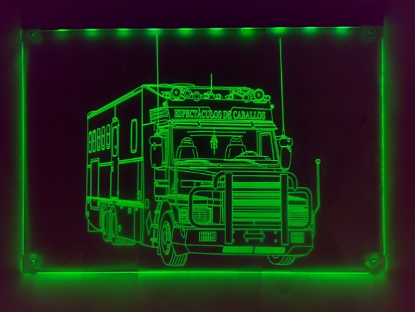 LED Zirkus Truck Leuchtschild - Gravur + Ihren Wunschnamen