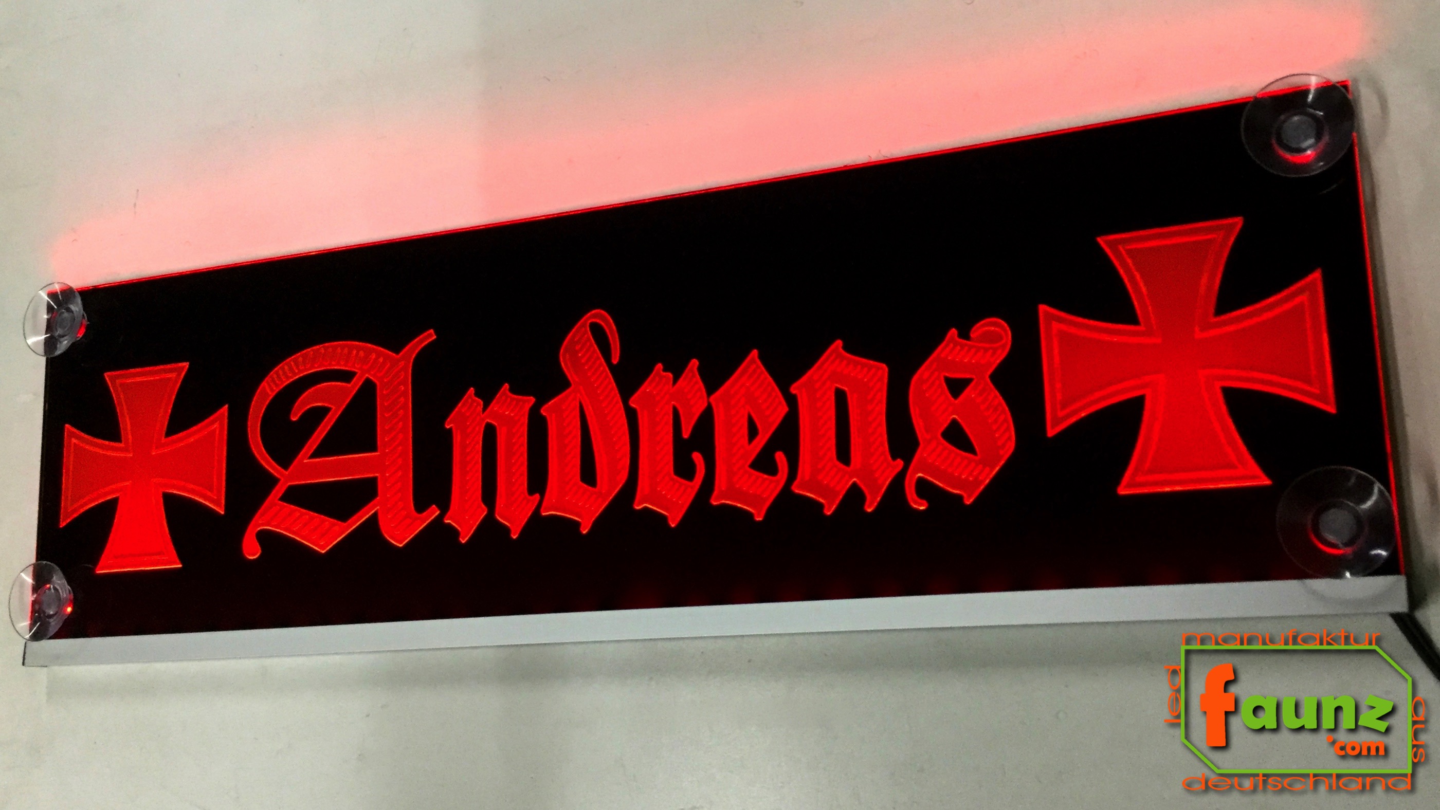 LED Namensschild Symbolik Eisernes Kreuz Gravur Andreas oder Wunschname -  Truckerschild Neonschild Leuchtschild