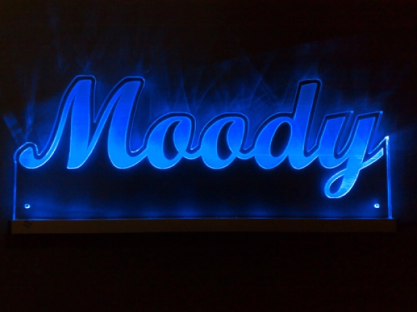 Ihr LED Wunschname " Moody " LED Leuchtschild, LED Namensschild