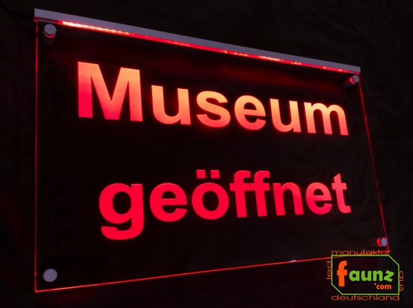 LED Hinweisschild Gravur "Museum geöffnet" oder individueller Text Info-Schild Signalschild Werbeschild Leuchtschild