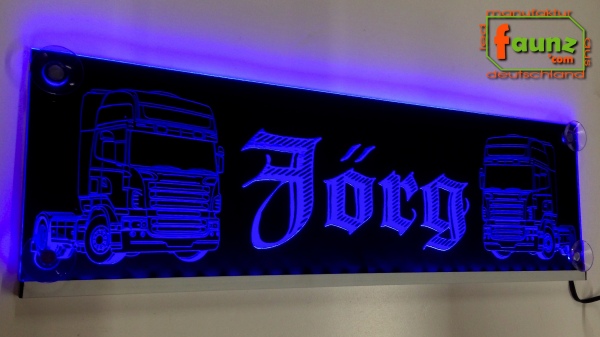 LED Namensschild Detailzeichnung Zugmaschine Gravur "Jörg" oder Wunschname in Frakturschrift Altdeutsch auf Rechteckplatte - Truckerschild Neonschild Leuchtschild