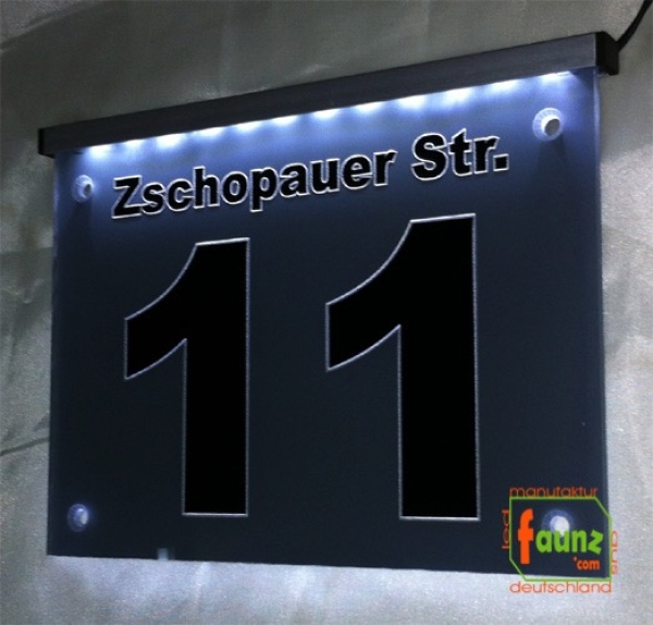 LED Hausnummer Ziffer + Straßenname "11" - individuelle Gravur Hausnummernleuchte Hausnummernschild Außenwandleuchte Außenlampe Leuchtschild