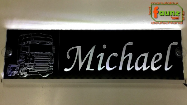 LED Namensschild Detailzeichnung Zugmaschine Gravur "Michael" oder Wunschname auf Rechteckplatte - Truckerschild Neonschild Leuchtschild